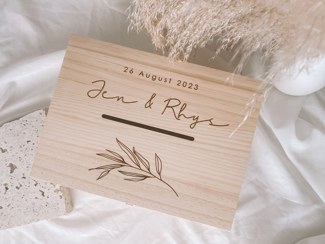 Personalised Wooden Wedding Wishing Well | Keepsake Box