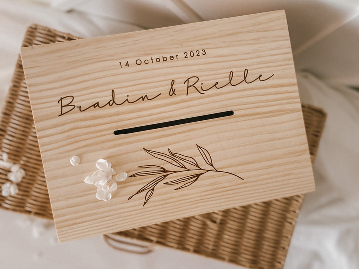Personalised Wooden Wedding Wishing Well | Keepsake Box