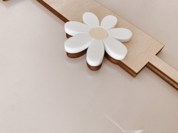 Daisy Number Cake Topper
