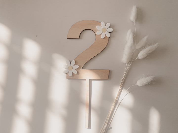 Daisy Number Cake Topper