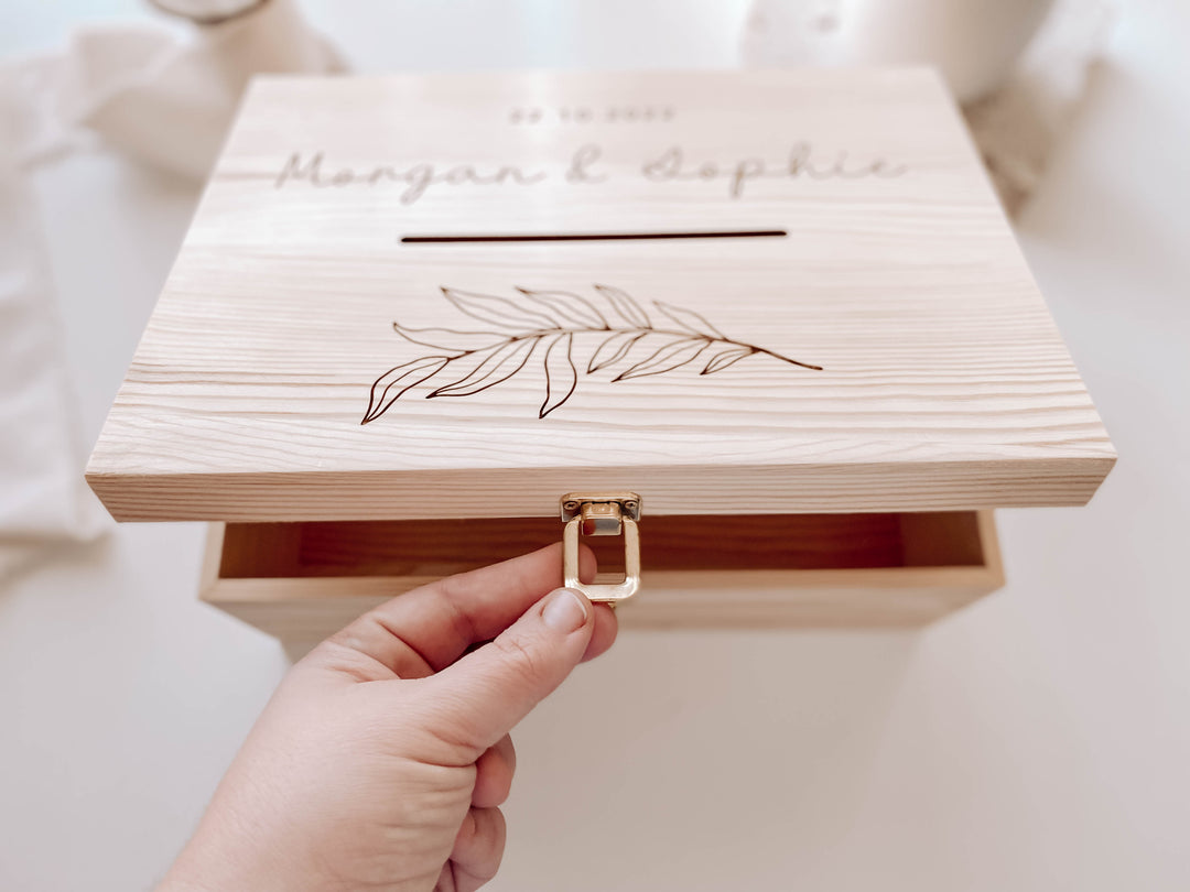 Wedding Wishing Well - Wedding Keepsake Box