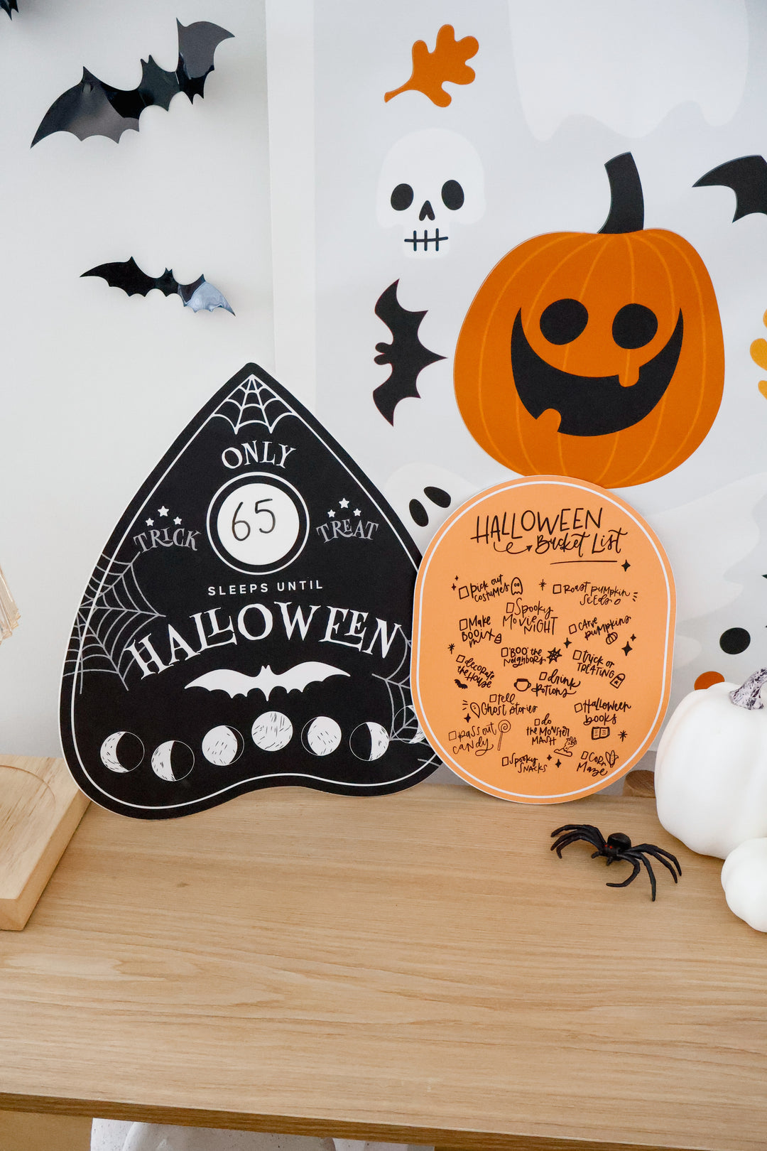 Halloween Bucket List Sign