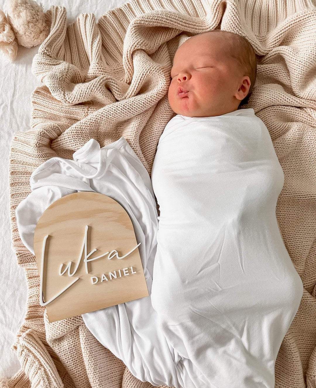 Baby Birth Announcement - Wooden Announcement Plaque