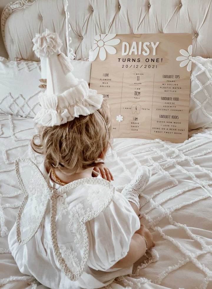 First Birthday Board | Birthday Board | Daisy