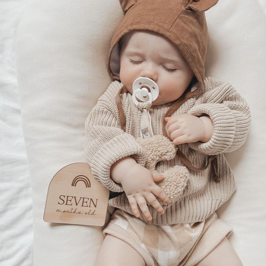 Wooden Baby Milestone Plaques (Rainbow)