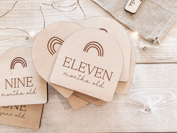 Wooden Baby Milestone Plaques (Rainbow)